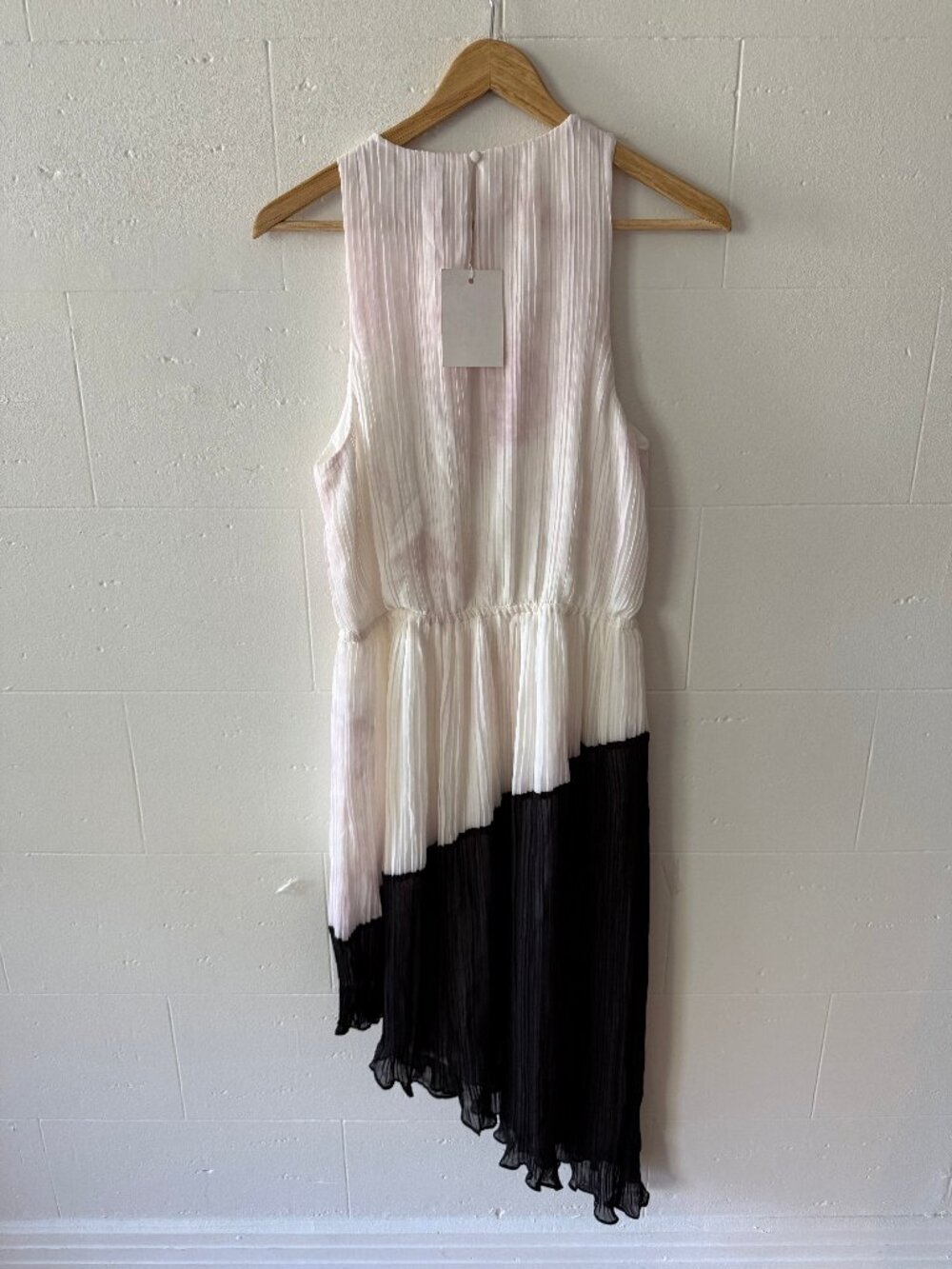 Joie | NWT Accordian Pleat Sleeveless Asymmetrical Formal Summer Dress | Medium - Picture 9 of 10